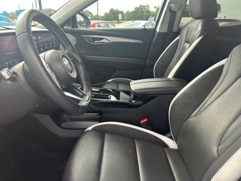 Used 2024 Buick Envision Sport Touring image 23