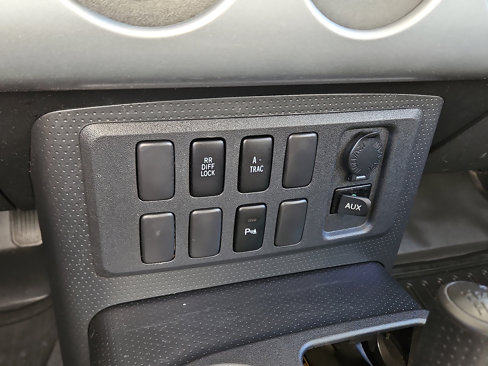 Used 2008 Toyota FJ Cruiser 4WD image 16