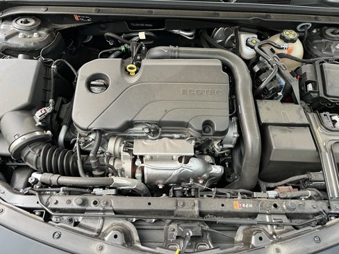 Used 2022 Chevrolet Malibu LS image 26