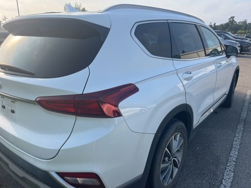 Used 2019 Hyundai Santa Fe SEL w/ Cargo Package image 3