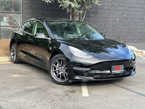 Used 2018 Tesla Model 3 Mid Range image 6