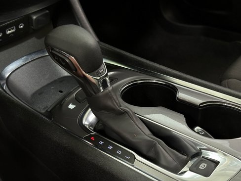 Used 2023 Chevrolet Malibu LT image 28