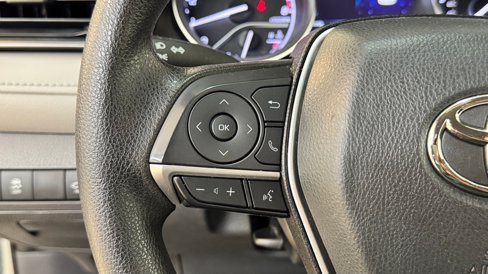 Used 2023 Toyota Camry LE image 30