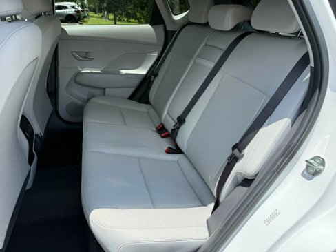 Used 2024 Hyundai Kona SEL image 7