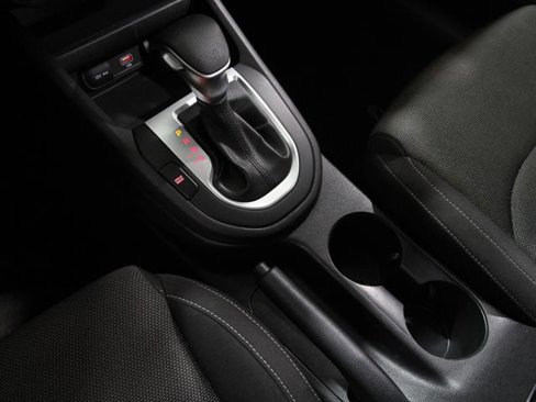 Used 2022 Kia Forte LXS image 14