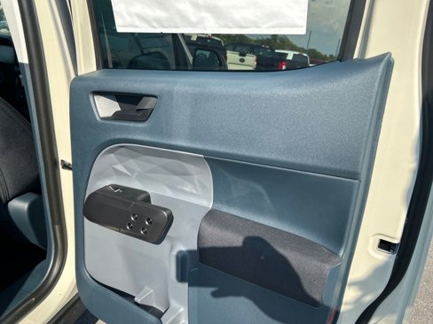 New 2025 Ford Maverick XL w/ Equipment Group 102A image 27