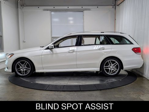 Used 2016 Mercedes-Benz E 350 4MATIC Wagon w/ Premium Package image 5