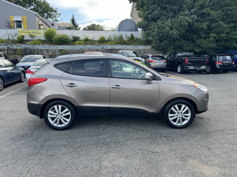 Used 2010 Hyundai Tucson Limited image 12