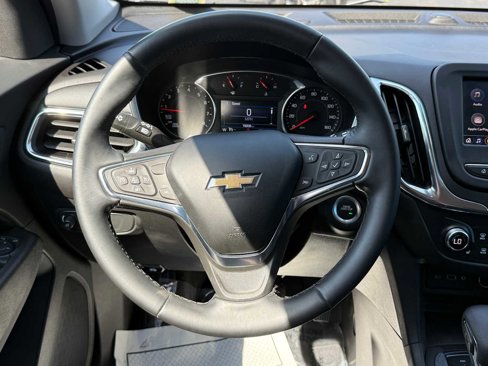 Used 2023 Chevrolet Equinox LT image 43