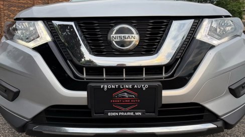 Used 2018 Nissan Rogue SV image 29