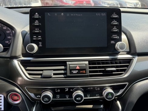 Used 2019 Honda Accord Sport image 15