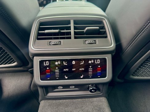 Used 2025 Audi S6 Prestige w/ Prestige Package image 20
