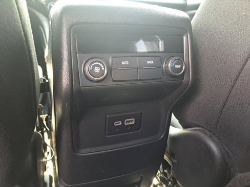 Used 2020 GMC Acadia SLE w/ LPO, Floor Liner Package image 20