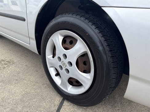 Used 2005 Toyota Corolla S image 13