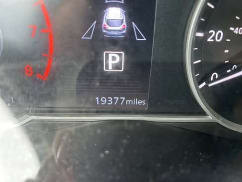 Used 2019 Nissan Kicks SV image 18