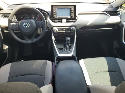 Used 2021 Toyota RAV4 XLE image 15