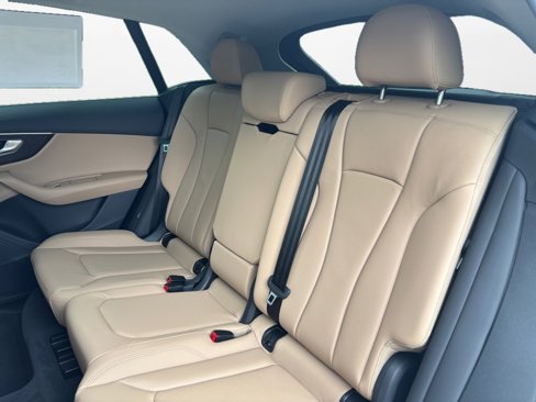 Certified 2023 Audi Q8 Premium w/ Convenience Package image 12