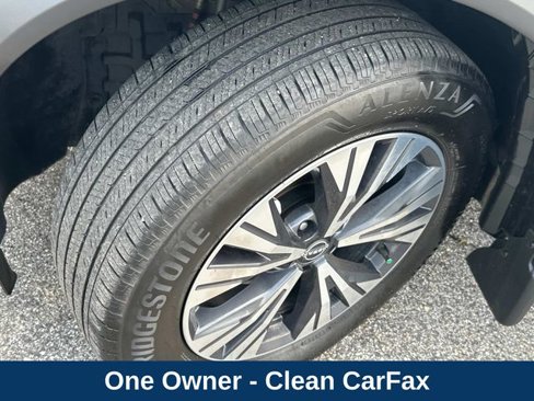 Used 2023 Nissan Rogue SV w/ SV Premium B Package image 16