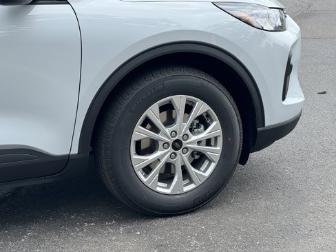 New 2025 Ford Escape Active image 8