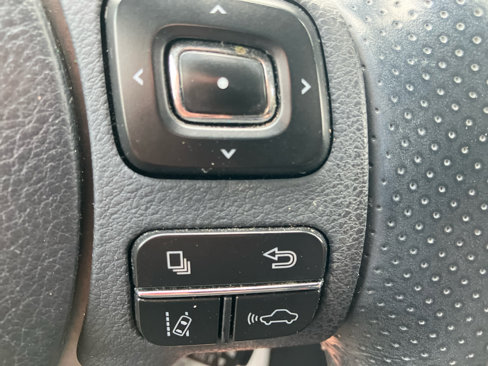 Used 2018 Lexus IS 300 image 17