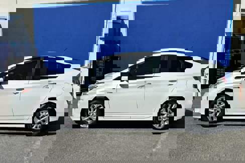 Used 2015 Toyota Prius Prime Plug-In Hybrid image 6