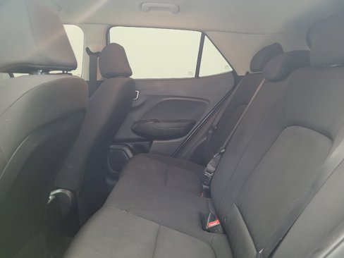 Used 2021 Hyundai Venue SE image 18