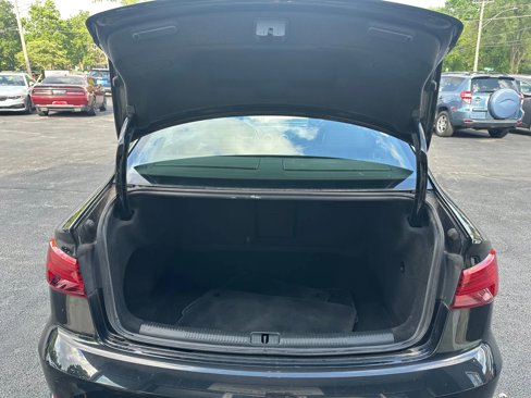 Used 2018 Audi A3 2.0T Premium image 19