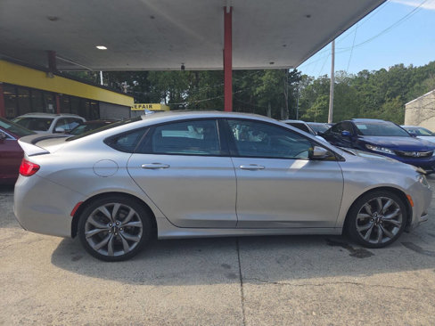 Used 2015 Chrysler 200 S w/ Navigation & Sound Group I image 4