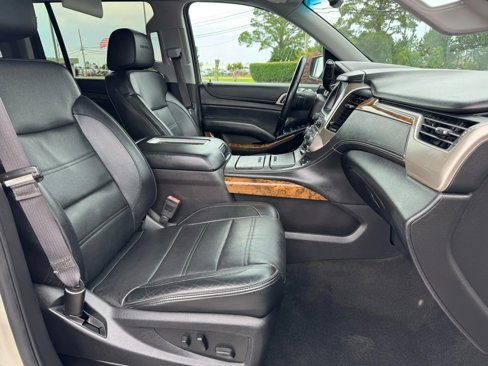 Used 2016 GMC Yukon XL Denali w/ Open Road Package image 33