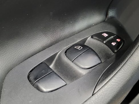 Used 2017 Nissan Altima 2.5 SV image 27