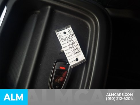 Used 2018 Chrysler Pacifica Touring-L w/ Premium Audio Group image 35