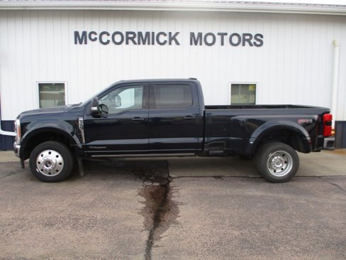 Used 2023 Ford F450 Lariat w/ Lariat Ultimate Package image 1