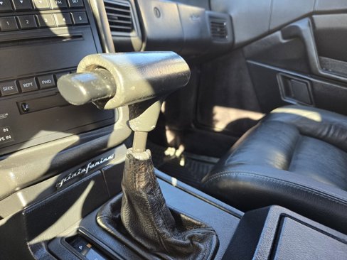 Used 1991 Cadillac Allante image 30