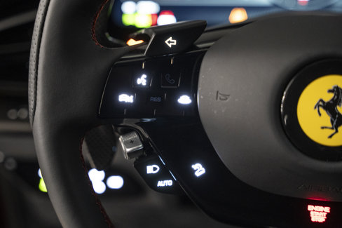 Used 2024 Ferrari Purosangue image 33