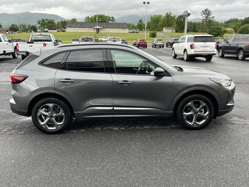 Used 2024 Ford Escape ST-Line w/ Tech Pack #1 image 5