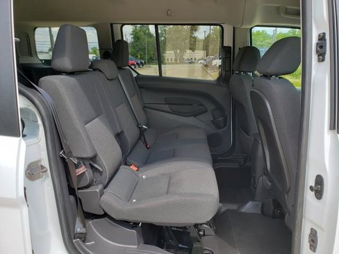 Used 2017 Ford Transit Connect XL image 16