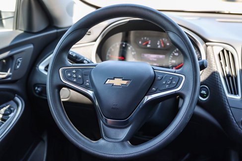 New 2025 Chevrolet Malibu LS image 14