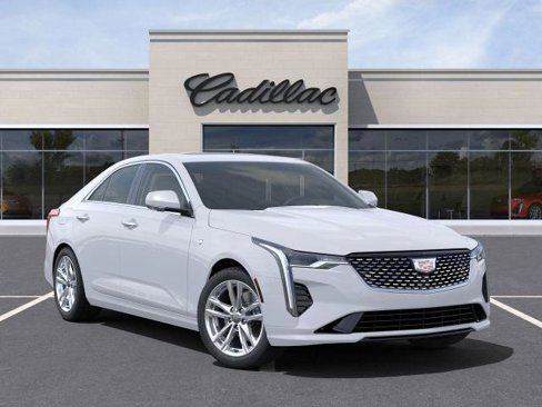 New 2025 Cadillac CT4 Luxury image 7