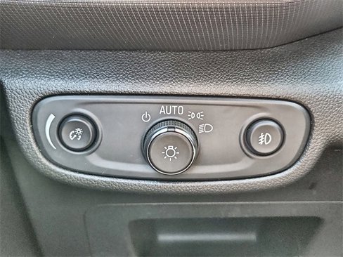 Certified 2023 Chevrolet TrailBlazer ACTIV w/ Sun and Liftgate Package image 17