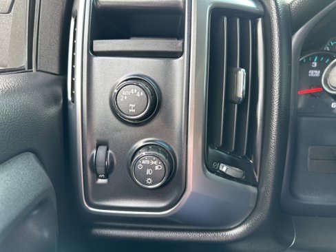 Used 2017 Chevrolet Silverado 1500 LT w/ All Star Edition image 24