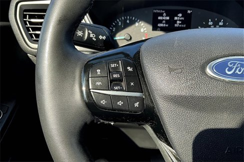 Used 2022 Ford Escape SEL image 10
