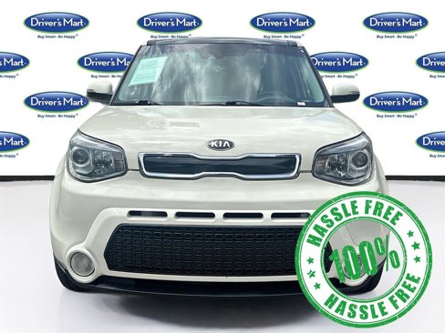 Used 2016 Kia Soul ! w/ Premium Package image 2