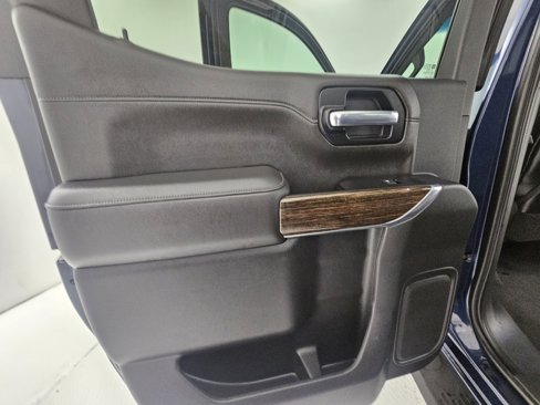 Used 2020 GMC Sierra 1500 SLE image 26