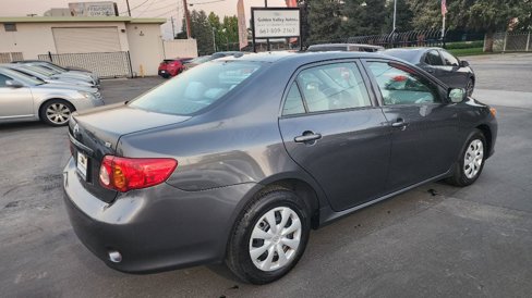 Used 2010 Toyota Corolla image 3