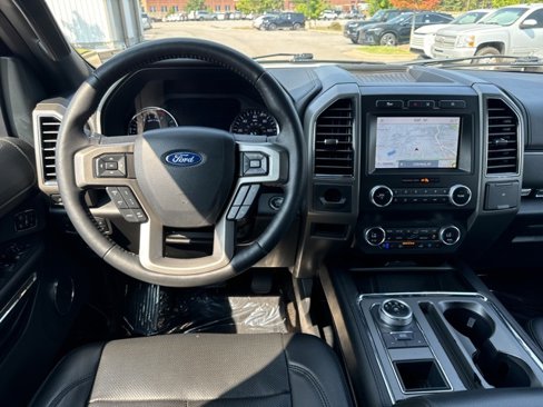 Used 2021 Ford Expedition XLT image 20