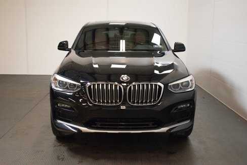 Used 2021 BMW X4 xDrive30i w/ Premium Package image 2