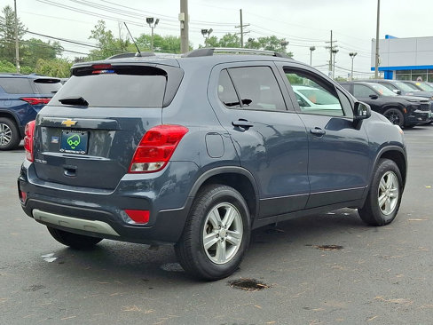 Certified 2022 Chevrolet Trax LT w/ LT Convenience Package image 24