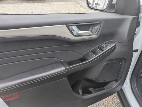 Certified 2022 Ford Escape SEL image 13