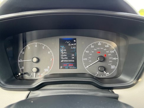 Used 2024 Toyota Corolla LE image 16