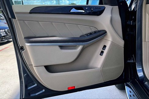 Used 2014 Mercedes-Benz GL 450 4MATIC image 18